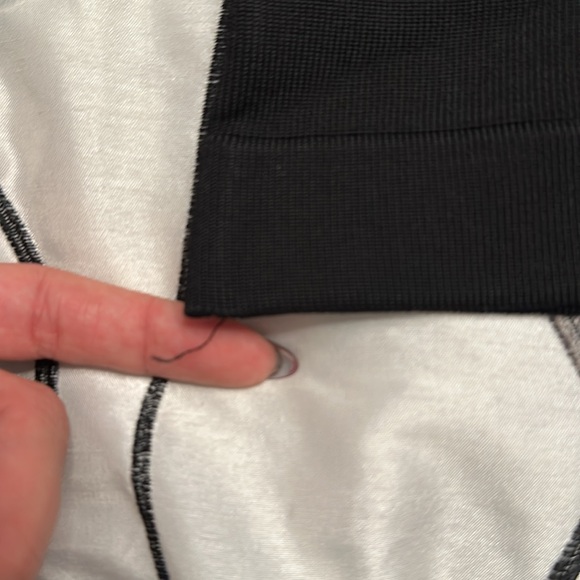 Bebe Shoulder Cut Out Top - Picture 9 of 10